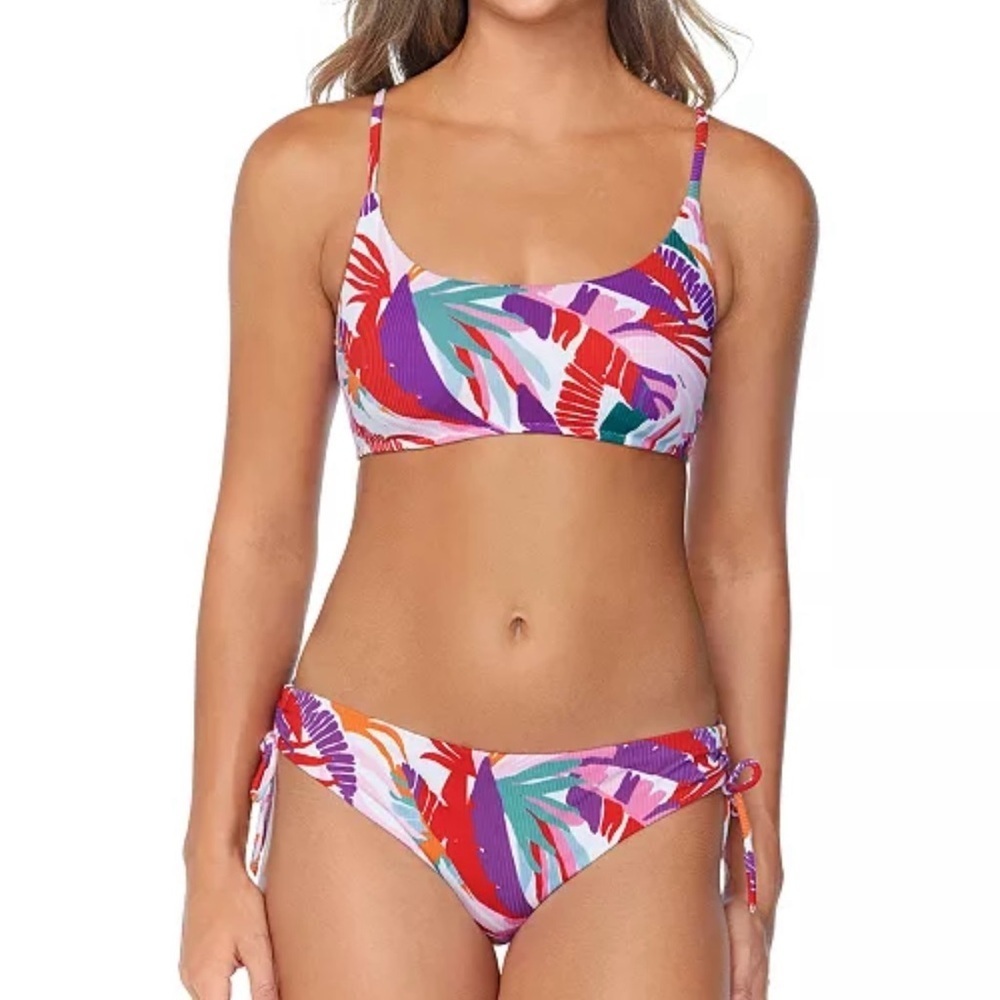 New Raisins Juniors' Summer Printed Bikini Top Small